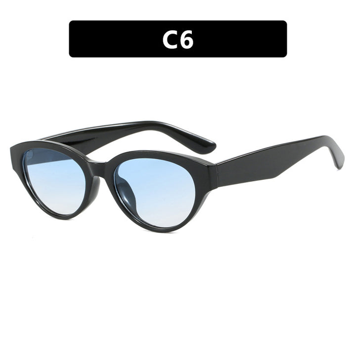 Dame Cat-Eye solbriller med beskyttende UV-filter og elegant ramme Skanto