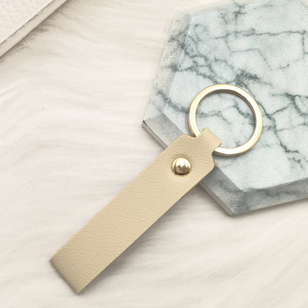 Unisex nøkkelring med elegant kunstskinndesign Skanto