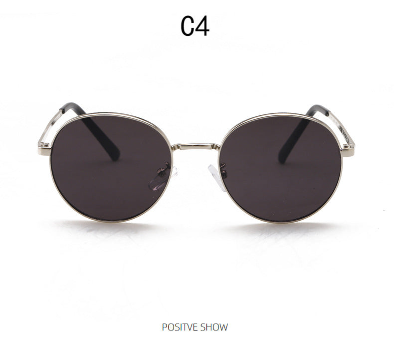 Dame moteriktig solbrille med speilet fargegradient Skanto