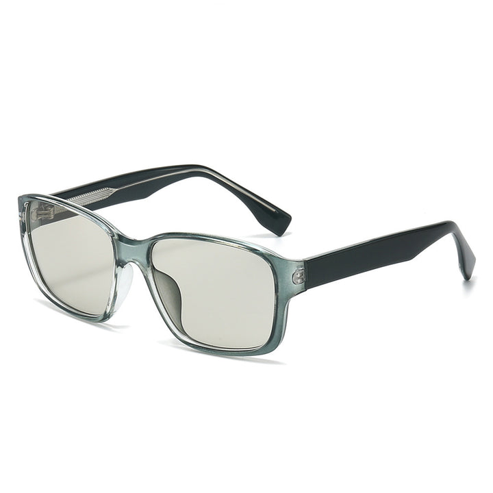 Dame solbrille i moderne oversized-stil Skanto
