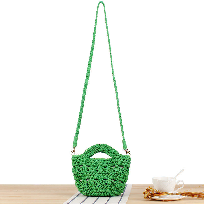 Hand-knotted shoulder bag Skanto