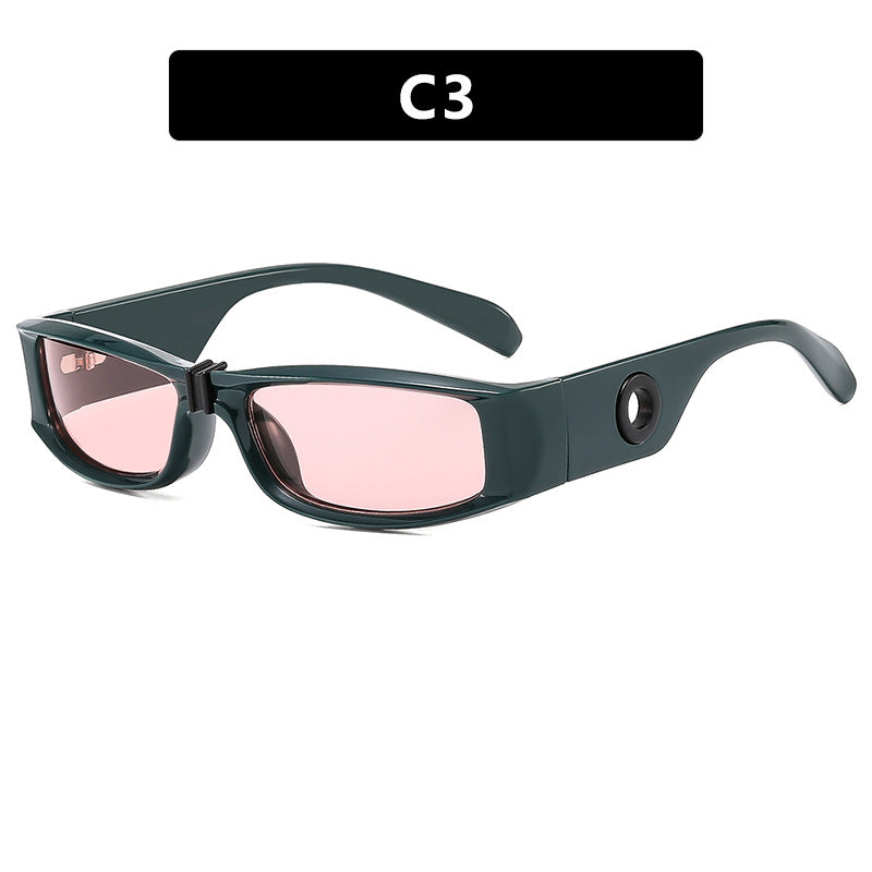 Women's fashionable sunglasses with protective UV filter and robust frame Skanto