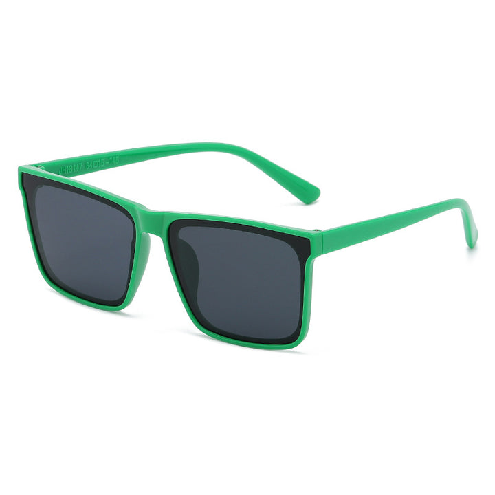 Dame moteriktig solbrille laget av robust, UV-beskyttet plast Skanto