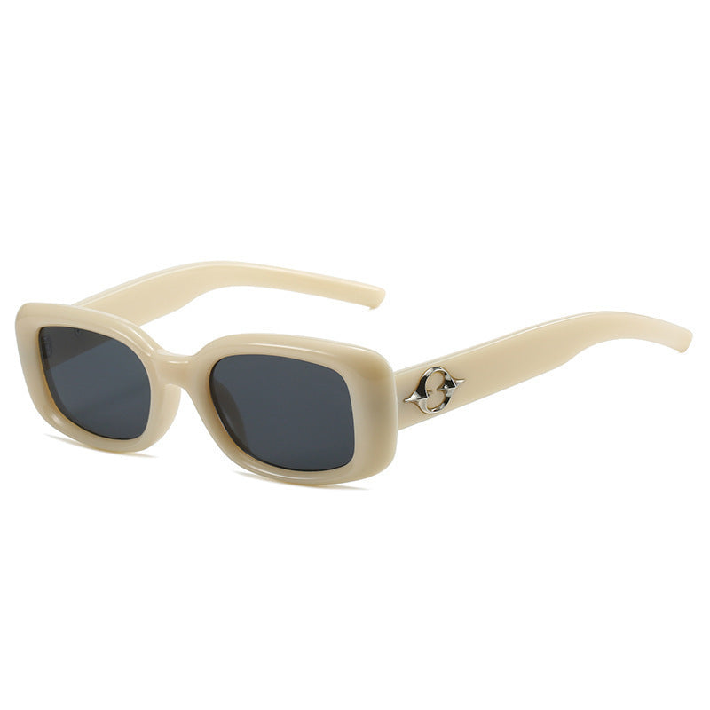 Dame trendy firkantet solbrille Skanto