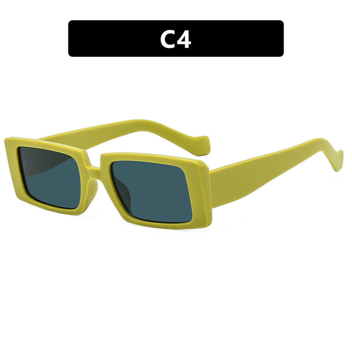 Women's fashionable sunglasses in an attractive geometric design Skanto