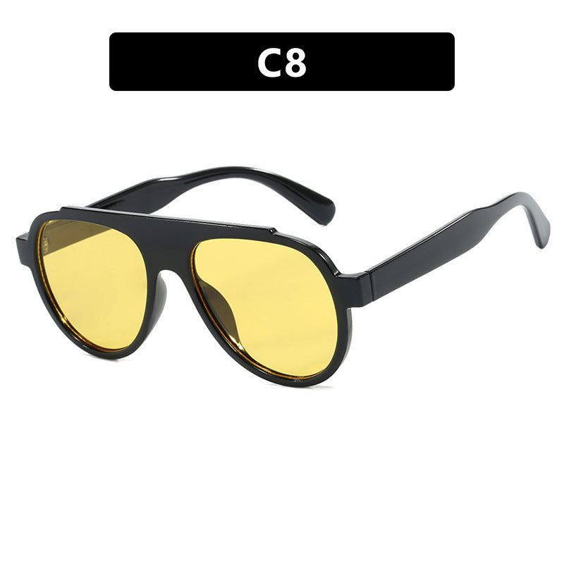 Women's stylish black sunglasses in modern design Skanto