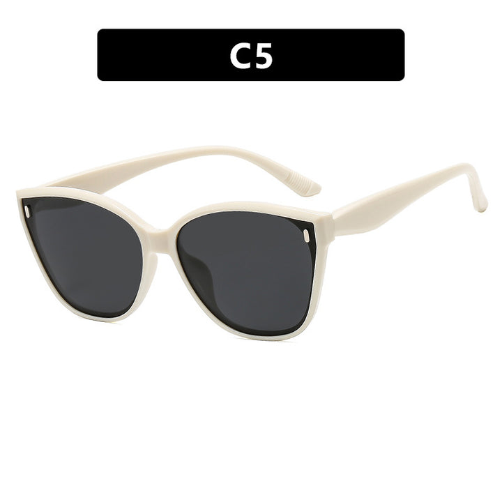 Women's Cat-Eye Sunglasses with UV Protection and Stylish Frame Skanto