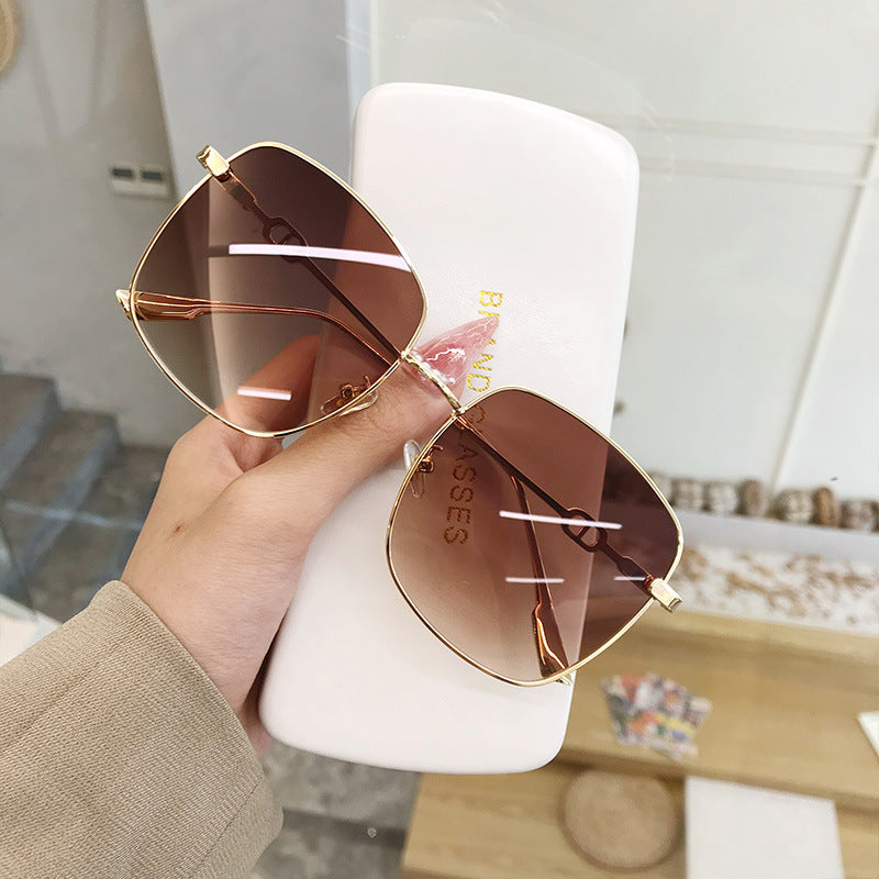 Dame Elegant Oversized Solbrille med Firkant-Design og UV-Beskyttelse Skanto