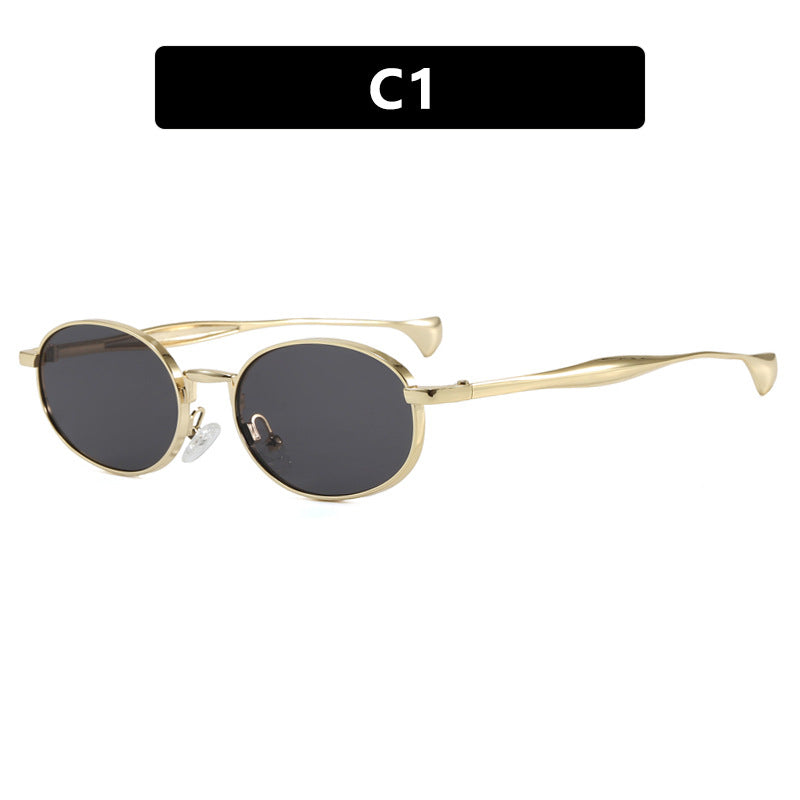 Women's robust round sunglasses with mirrored lenses Skanto