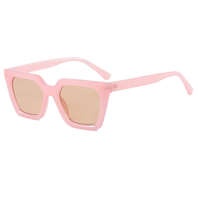 Dame moderne designer-solbrille med transparent ramme Skanto