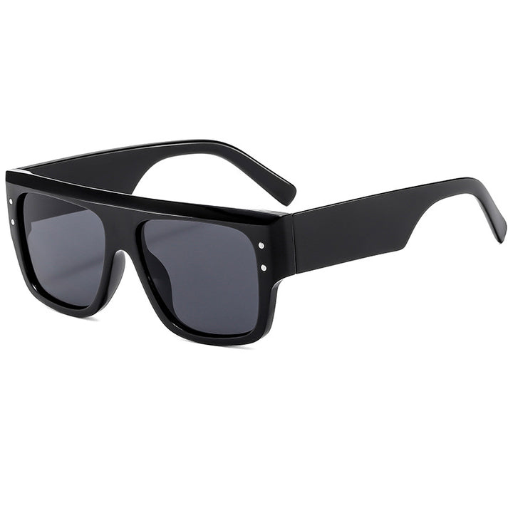 Dame Oversized Solbriller i stilfullt skilpaddeskall-design Skanto