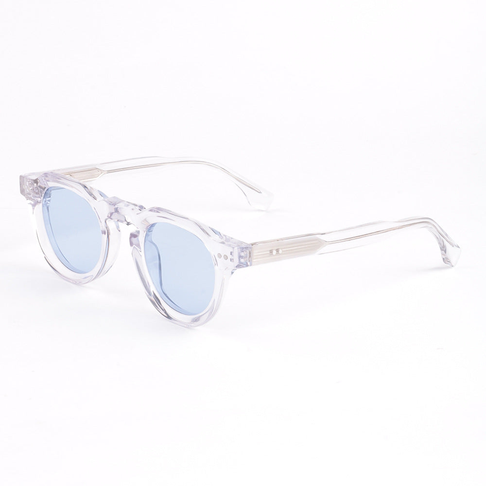 Dame moteriktig solbrille i unikt retrodesign med polariserte linser Skanto