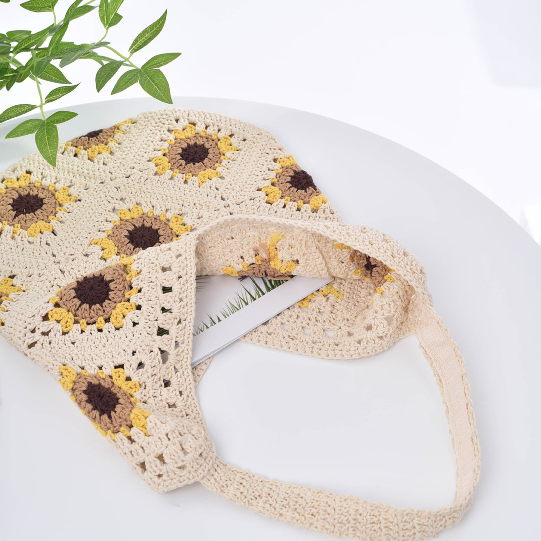Håndlaget skulderveske i blomstermønster Skanto