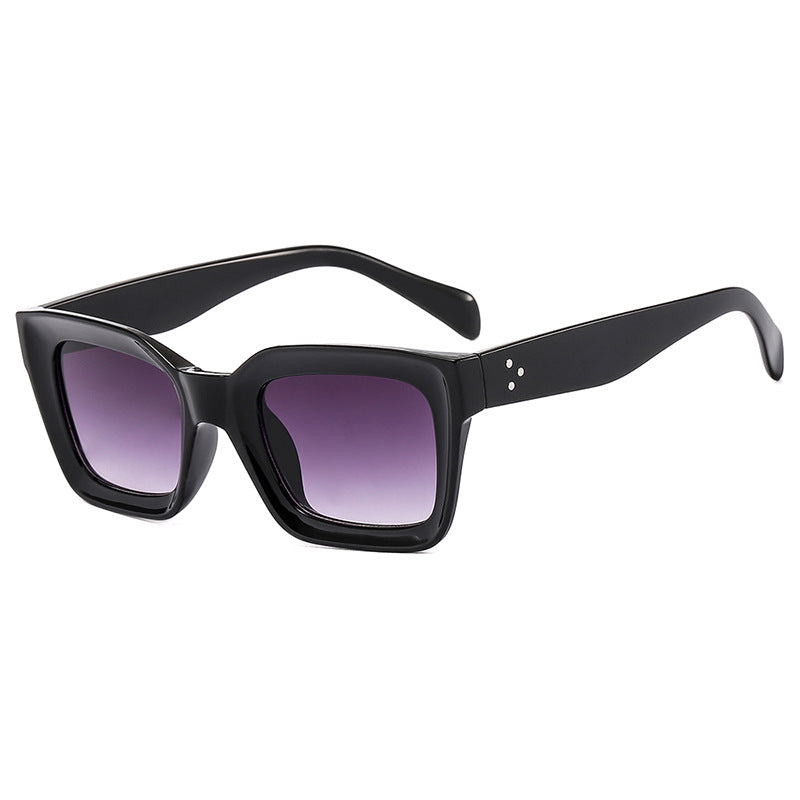 Dame oversized solbrille med markant design Skanto