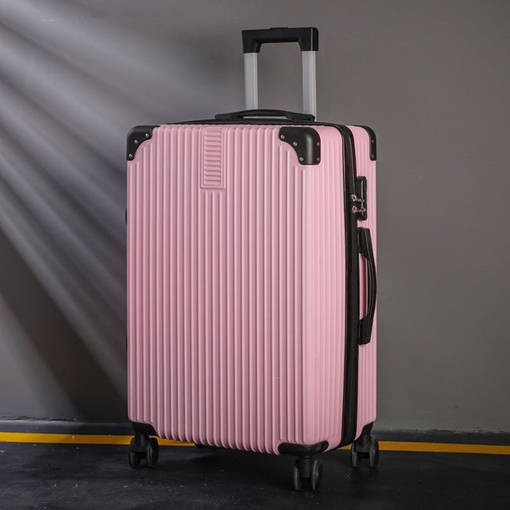 Hardsided suitcase with 360-degree rolling system and integrated safety feature Skanto