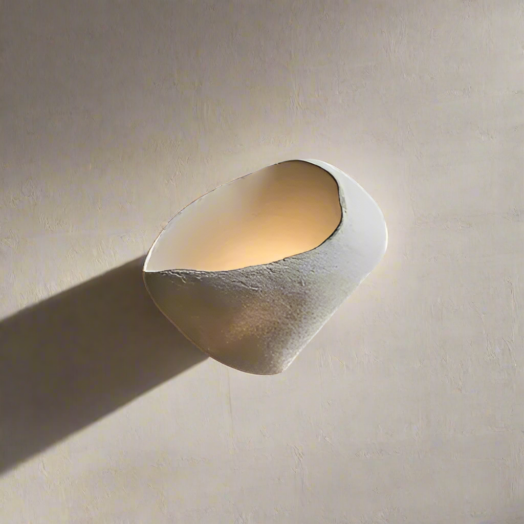 Skanto | Vegglampe laget av polystyren i Wabi-Sabi stil