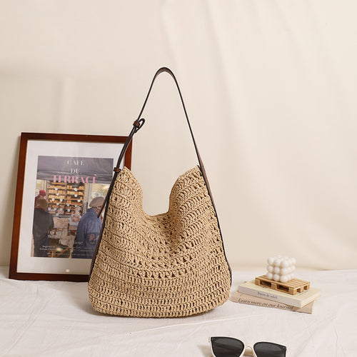 Handmade Shoulder Bag in Modern Natural Design Skanto