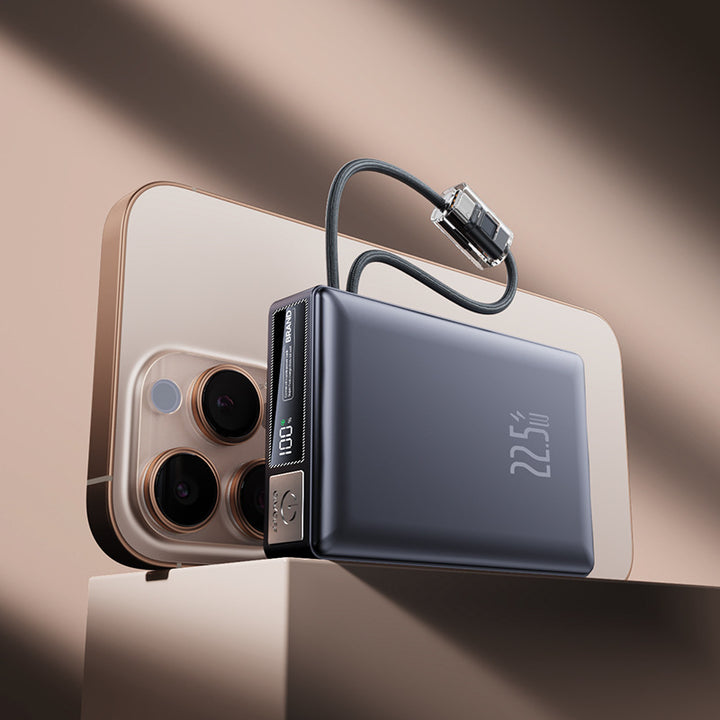 Ultra-slank powerbank med hurtigladingsfunksjon Skanto