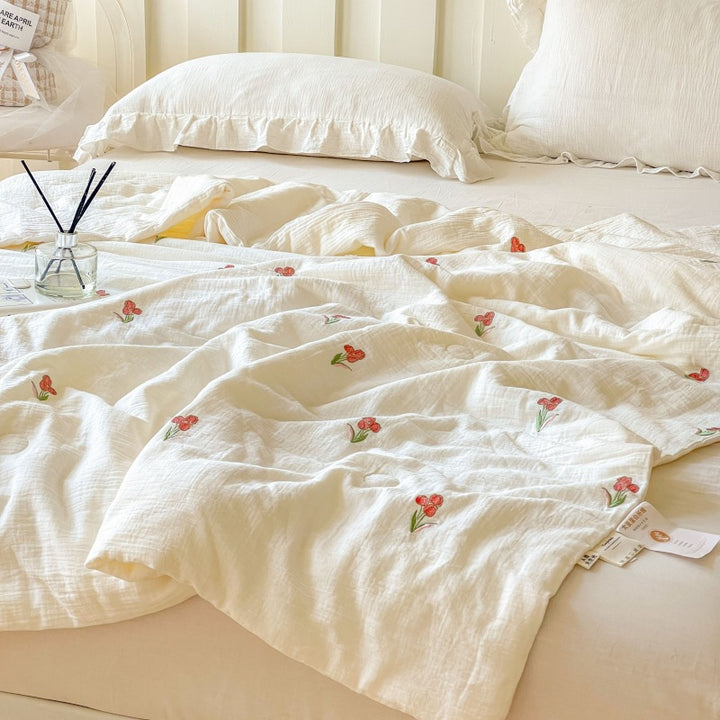 Kvinne lett og pustende quilt med delikate blomster mønstre Skanto