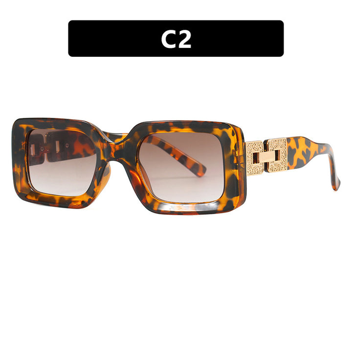 Women's fashionable sunglasses in elegant square design with luxurious gold details Skanto