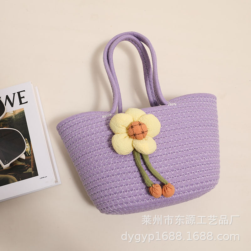 Handmade basket bag with floral accents Skanto