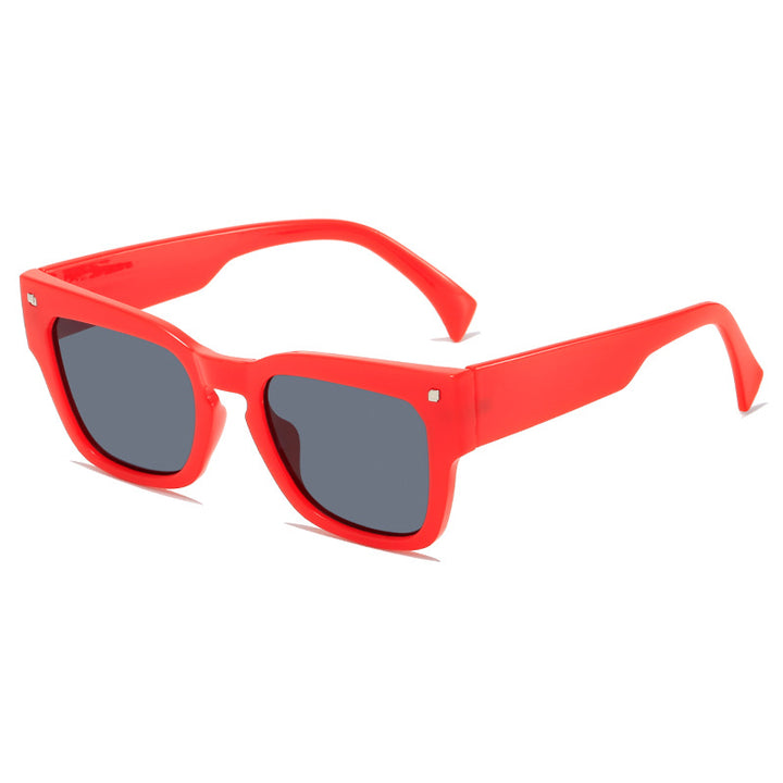 Dame moteriktig solbrille i trendy kvadratisk design Skanto