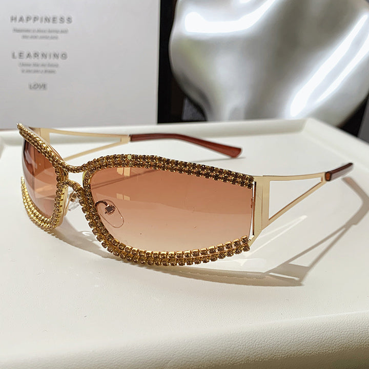 Dame Cat-Eye solbriller med glitrende krystallramme Skanto