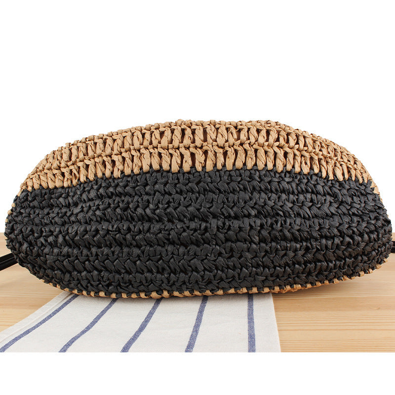Handbag made of handmade natural fiber blend with modern drawstring closure Skanto