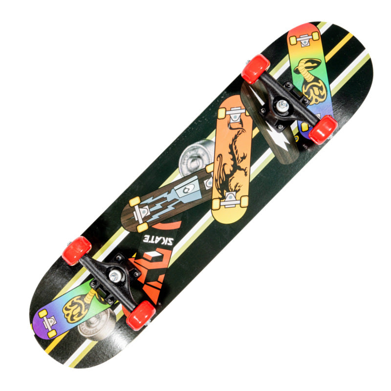 Dragon Graphic Skateboard Skanto