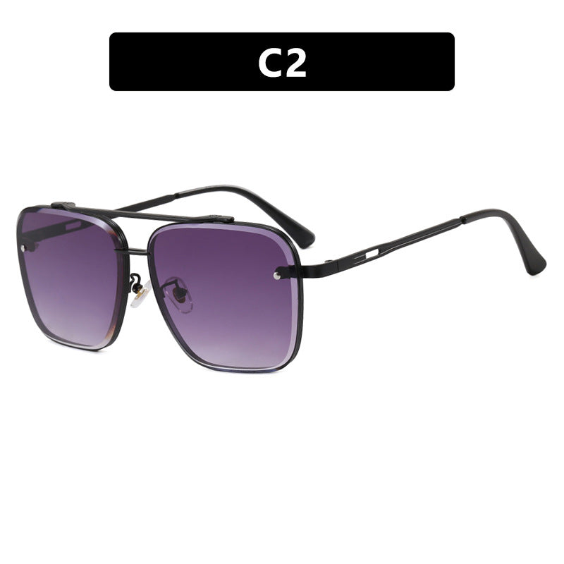 Women's square sunglasses with protective lenses and modern metal frame Skanto