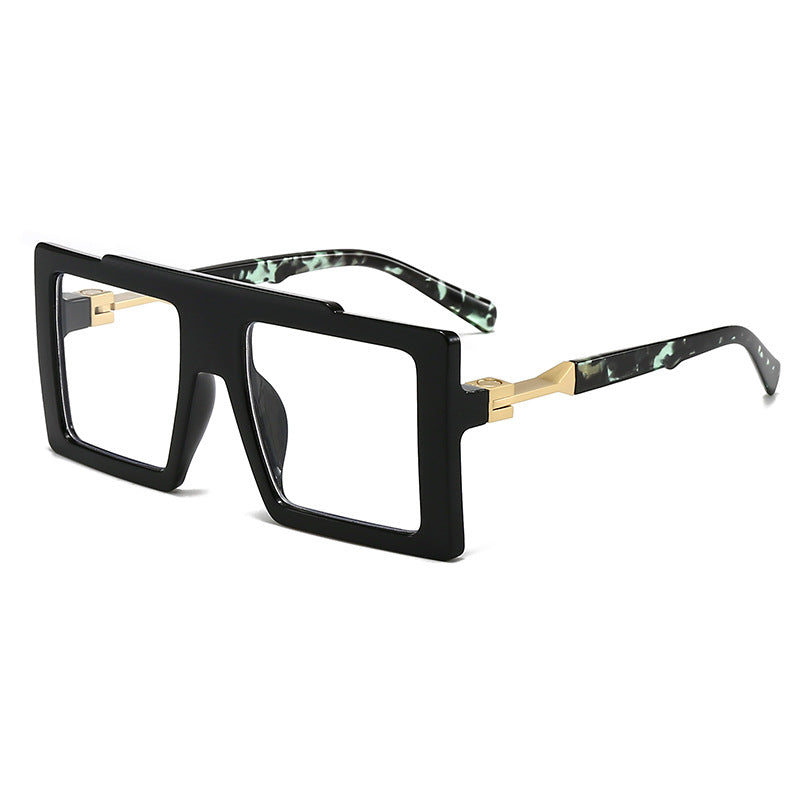 Dame moteriktig solbrille med rektangulær ramme Skanto