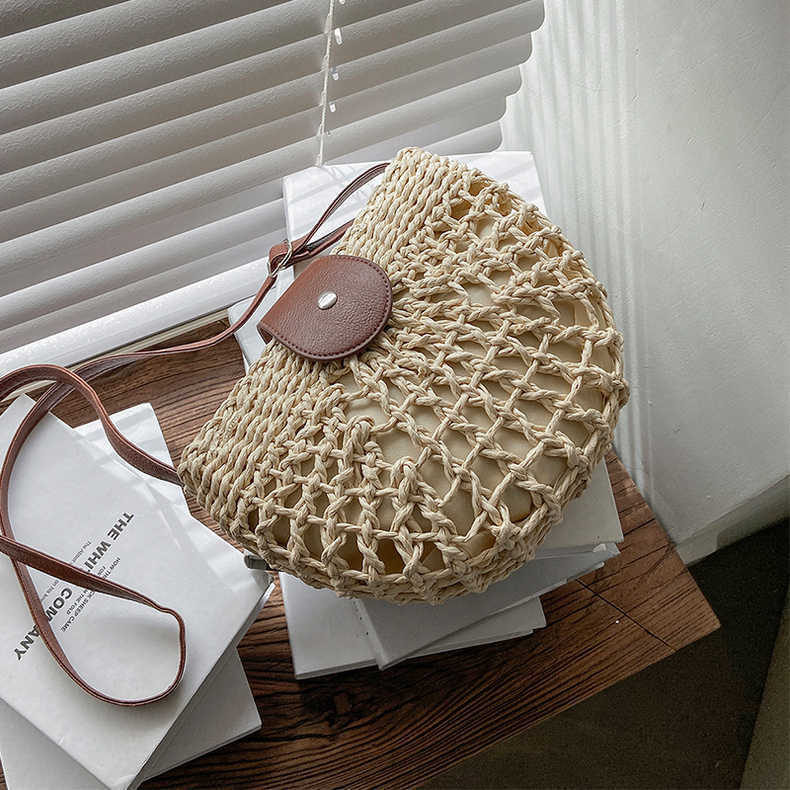 Handbag in modern net design Skanto