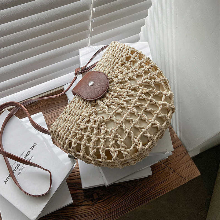 Handbag in modern net design Skanto