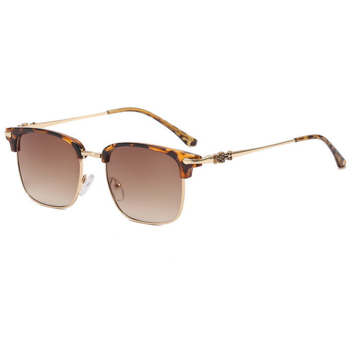 Dame modisk brille i elegant og filigran design Skanto