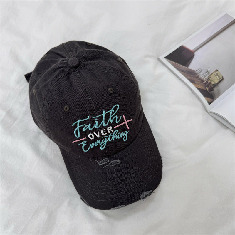 Kvinne's Slitt Brodert Baseball Caps Skanto