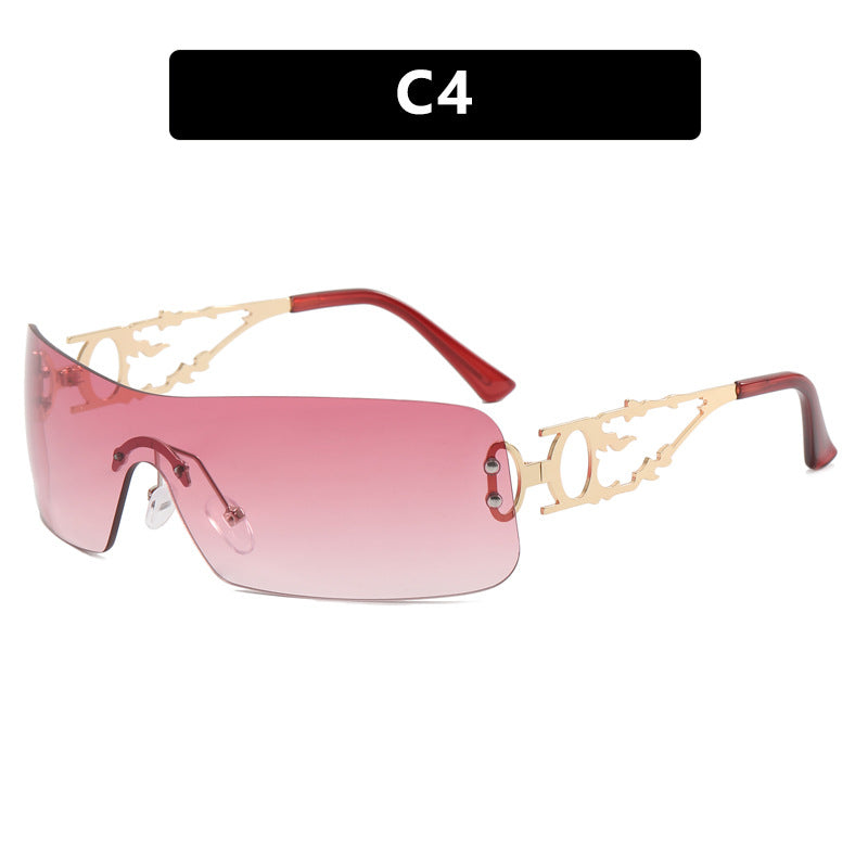 Women's futuristic sunglasses with modern metal accent Skanto