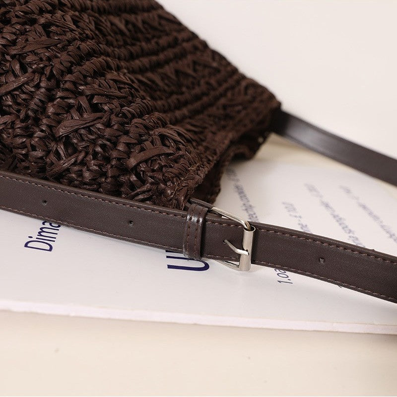 Handmade shoulder bag in high-quality natural material Skanto