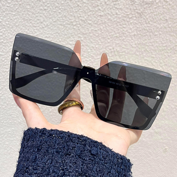 Dames oversized solbriller i moderne design med UV-beskyttelse Skanto
