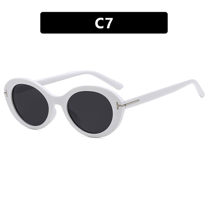 Women's fashionable sunglasses with innovative oval frame and UV protection Skanto