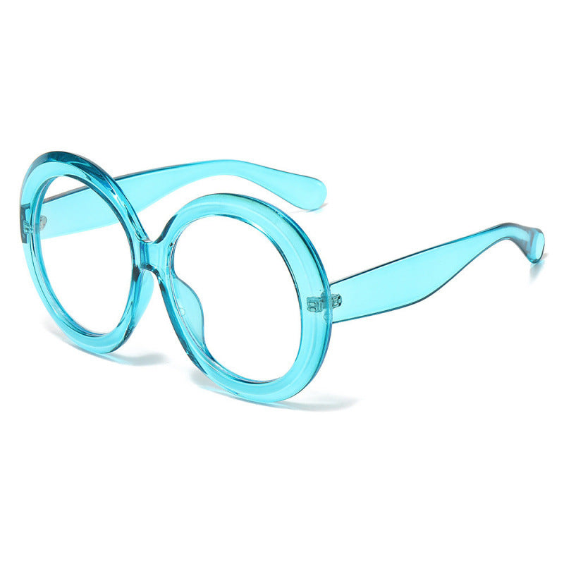 Dame oversized moteriktig solbrille med elegant design Skanto