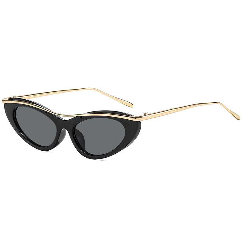 Dame Cat-Eye solbriller med elegant metallramme Skanto