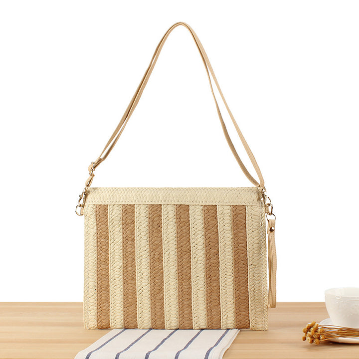 Elegant shoulder bag in modern stripe pattern Skanto