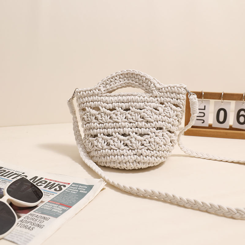Handmade macrame shoulder bag with unique design Skanto