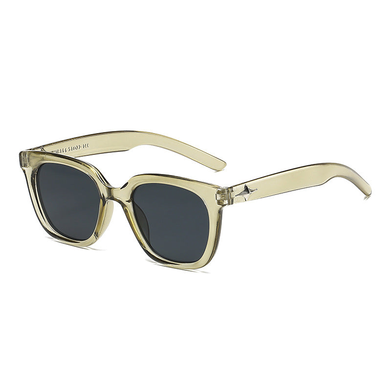 Dame moderne firkantet solbrille med stilfull ramme Skanto