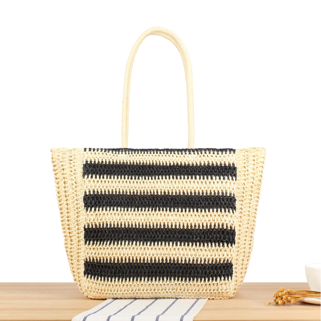 Spacious beach shoulder bag made of hand-woven material Skanto