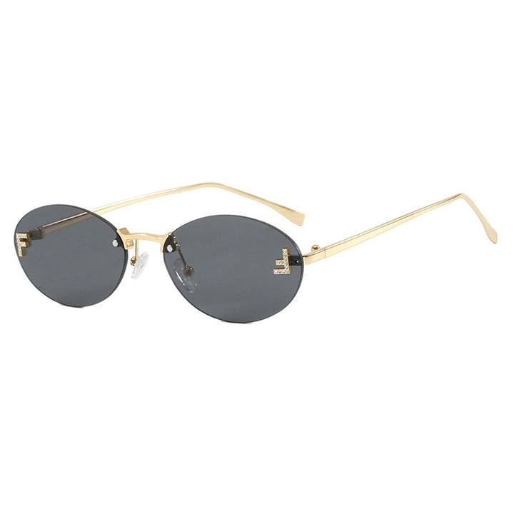 Dame mote trendy solbriller med elegante, runde glass og filigran metallramme Skanto