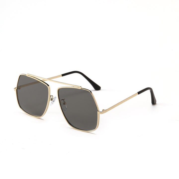 Dame polygonal solbrille med elegant, moderne ramme Skanto
