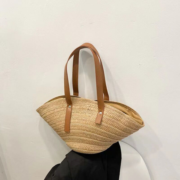 Flexible and stylish basket bag Skanto