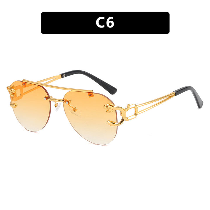 Women's unusual round sunglasses with decorative details Skanto