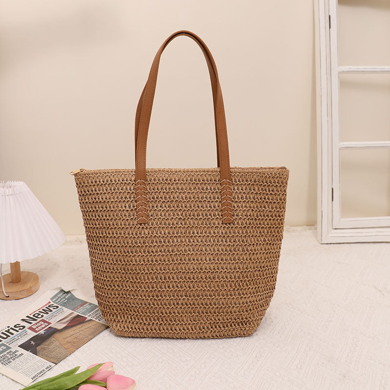 Elegant Straw Bag with High-Quality Leather Handle Skanto
